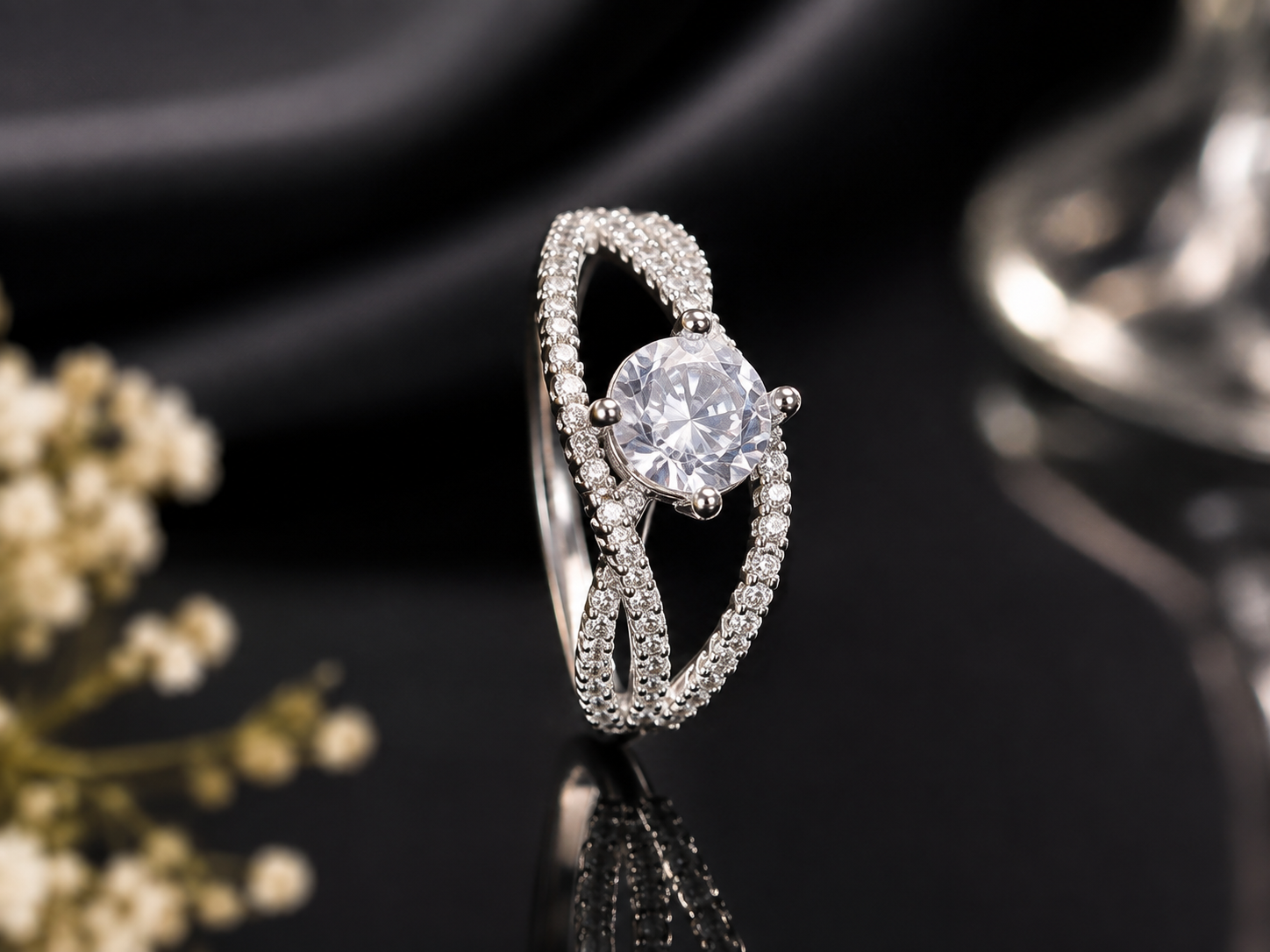 Sparkling Entwined Ring